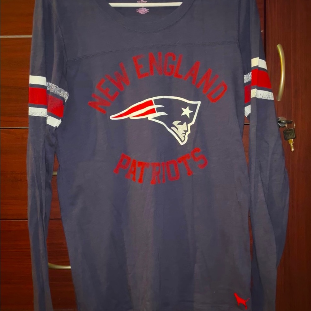 NE Patriots long sleeve tee